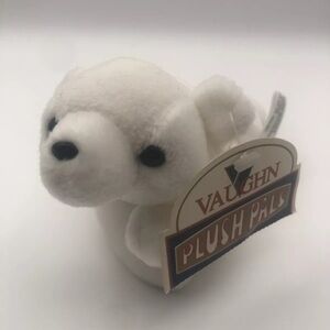 Exclusive Vaughn Plush Pals  Bear W/Alaska Collar ￼